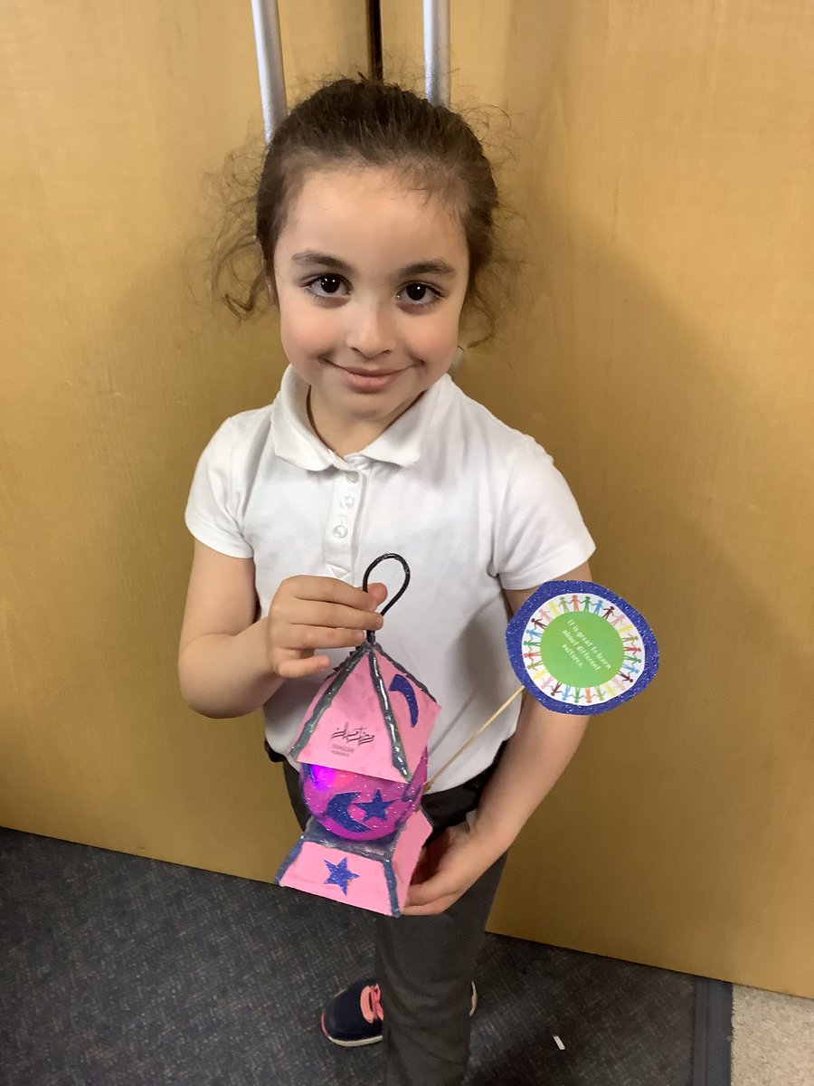 PindersPrimary's tweet photo. This years Egg competition entries had to fit the theme of British Values. Have a look at a few of our wonderful entries in Reception! #PPEYFS #PPBritishValues #PPRE #PPPSHE #PPHistory https://t.co/BkqRlsYoxa