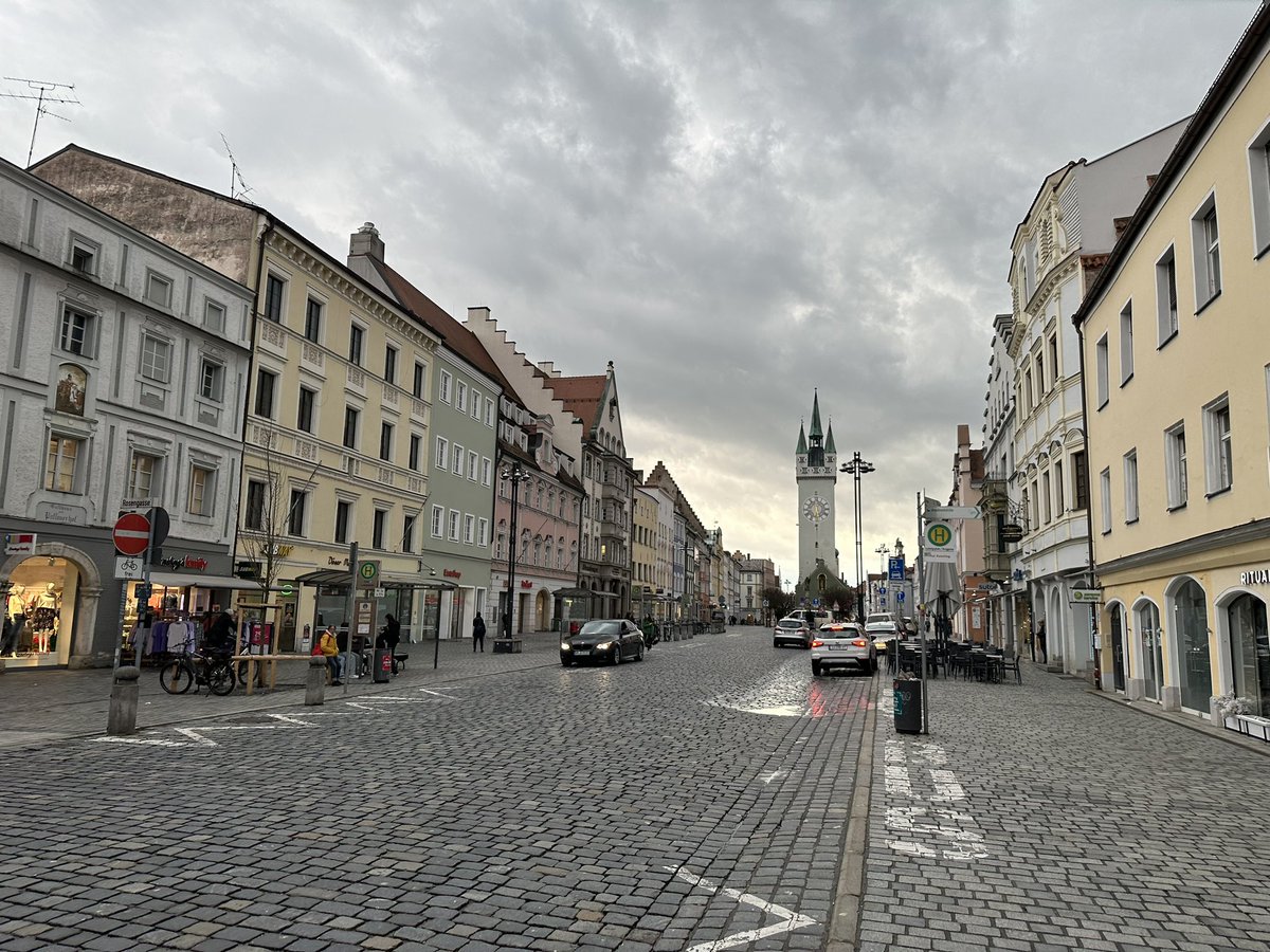 Laura Boyle tweet media