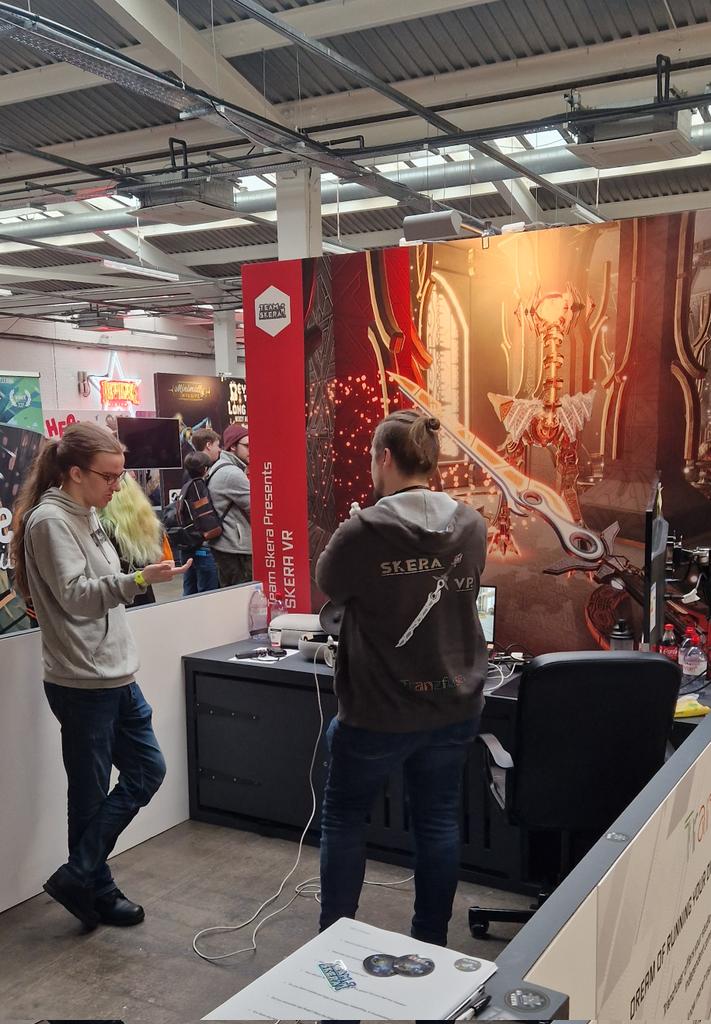 UCAGames's tweet photo. Excited to see @Skera_VR @WASDlive_ @trumanbrewery , London. Lots of interest in the teams beautiful #VR puzzle #game 

@UniCreativeArts #IndieGameDev alumni for the win! https://t.co/8R81CB75qK