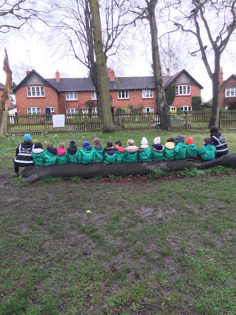 What an amazing final forest school session 🌈🌿 we balanced, we built, we smiled with our friends and toasted marshmallows ⭐️ <a href="/WildLivesFS/">Wild Lives Forest School</a>