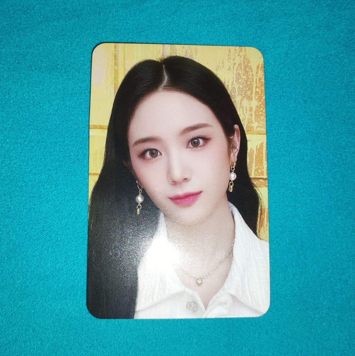 fromsr9's tweet photo. thanks very much, jums @mailgogi for gyuri fromis_9 pc. love this. thanks for smooth transaction and delivery, and safe packaging. #fromails https://t.co/UpcKElIeAe