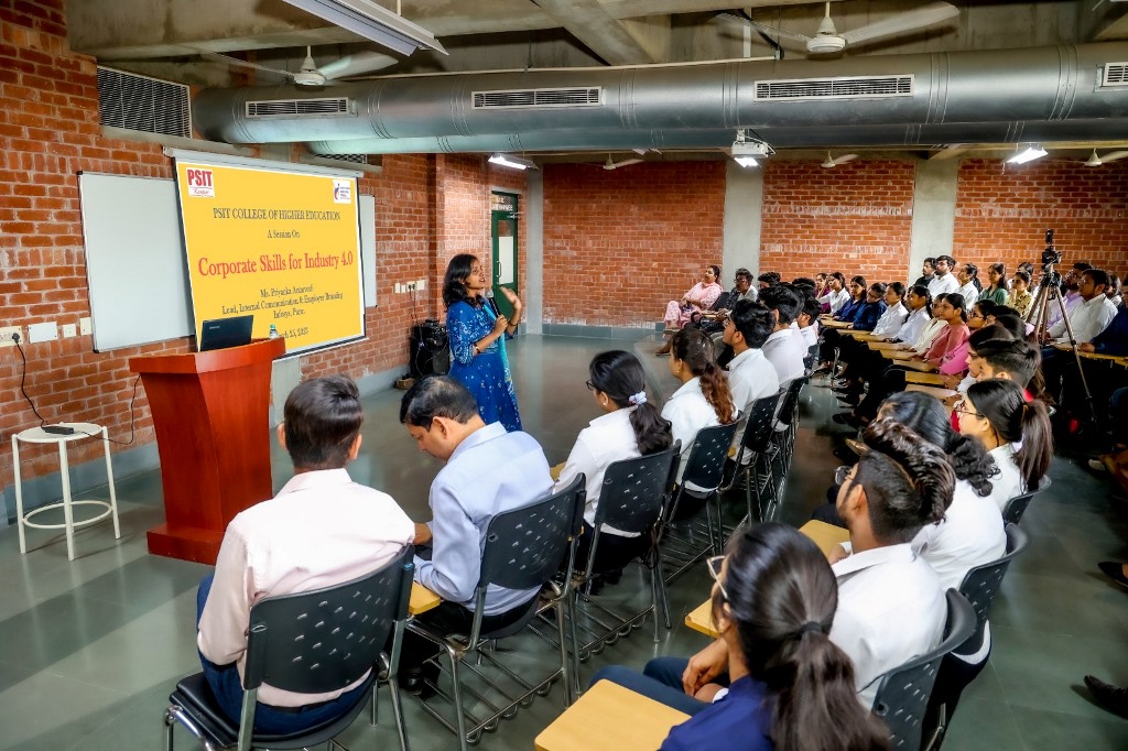 PSITKanpur2004's tweet photo. PSIT College of Higher Education hosted a session on Corporate Skills for Industry 4.0 by Ms. Priyanka Antervedi, Lead of Internal Communication and Employer Branding at Infosys Pune.
#psitkanpur #psitche #expertlecture #infosys #industry40 #bba #bca https://t.co/iSpwOTKK9S