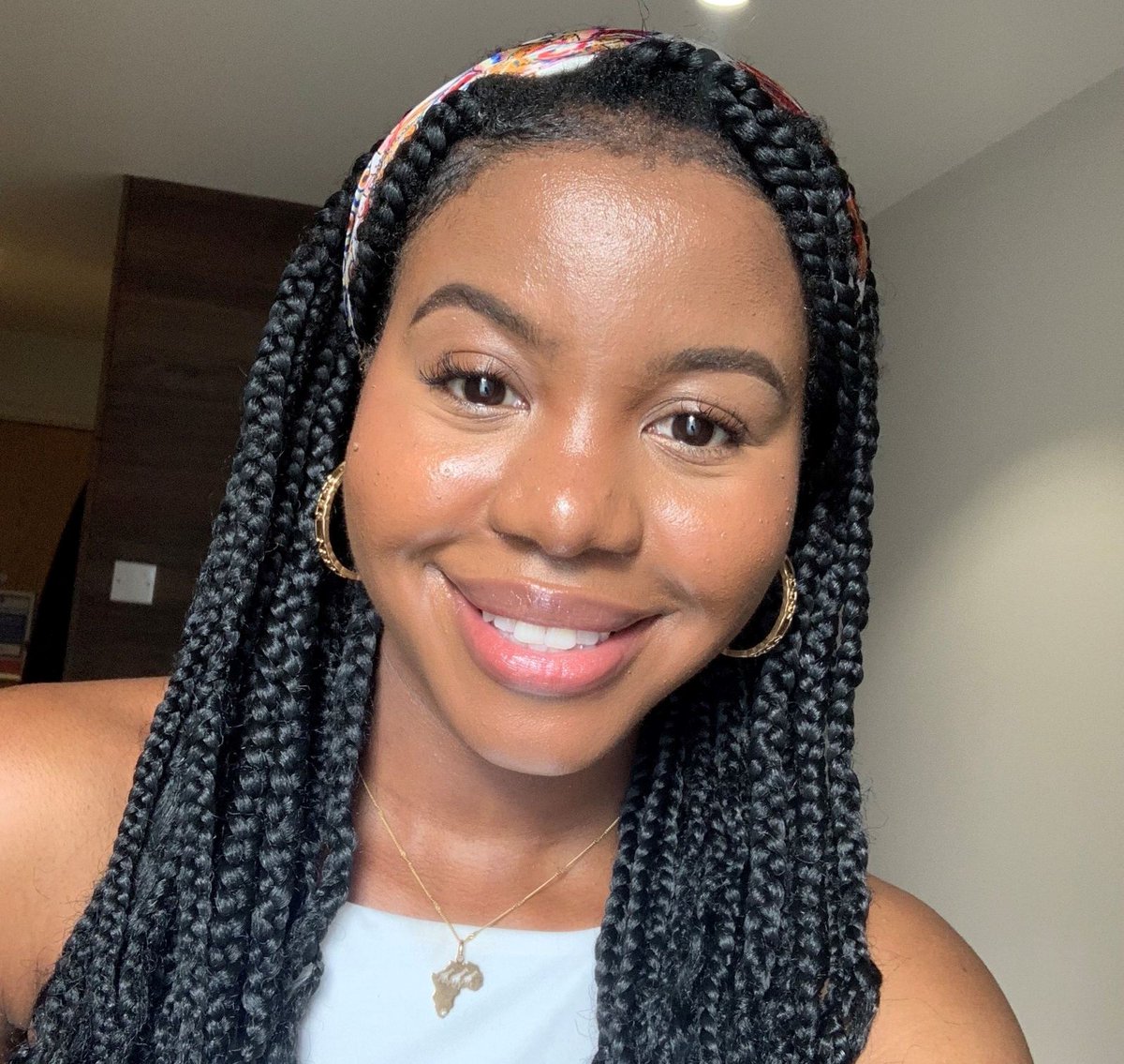 "I thought I could help people open up about a challenging topic."

Graduate Doreen talks about a storytelling project - and forthcoming talks, open to all - to better understand the experiences of and support Black nursing students.

bit.ly/42SCQAn

#LearningTogetherUON