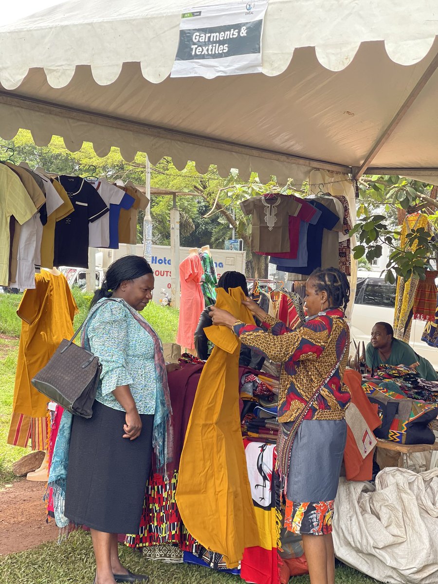 kcbbankug's tweet photo. Day 2: Our ED Agnes N Mayanja, Diana Komukama, Head of Marketing, along with others checking out different stalls at the ๐๐๐- ๐๐๐๐๐ ๐๐๐ณ๐๐๐ซ.
#WomenInBusiness #ForPeopeForBetter https://t.co/ihenqQvpnF