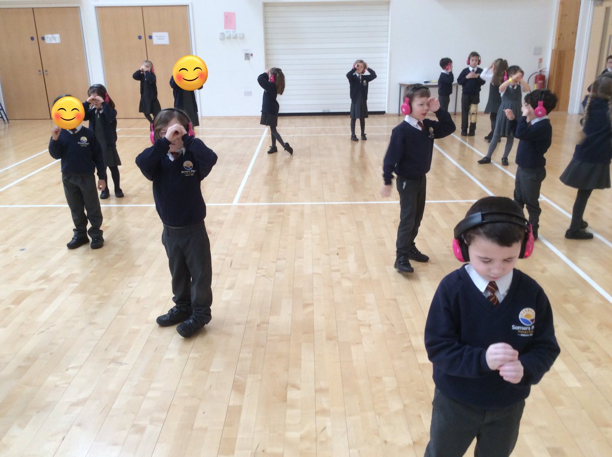 SPMVElm's tweet photo. 🚀Elm Class have been to the moon and back today! We learnt all about Neil Armstrong and his journey to become the first man on the moon.🚀 https://t.co/eGavagsS1k