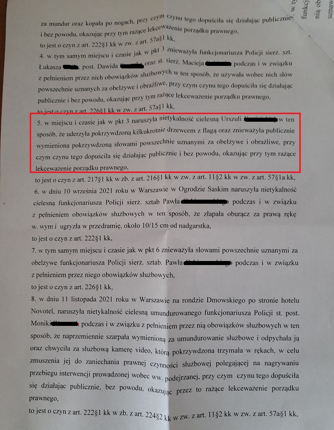 Slaw_Antczak's tweet photo. Pani Katarzyna zwana "babcią Kasią" nie pozostaje jednak bezkarna. Dzięki zeznaniom mojej żony ta uliczna awanturnica musi zapłacić nawiązkę na rzecz pokrzywdzonych funkcjonariuszy Policji i mojej żony, a także wykonywać prace społeczne przez 1 rok i 8 miesięcy. https://t.co/cJ2qGSvWDq