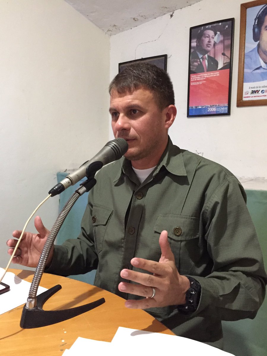 ENFOQUECHAVEZ's tweet photo. #31Mar Activos en tu Programa #EnfoqueChavezw363 con el Ayudante de Chávez el TF. @medinamacero  a través de la emisora Comunitaria @radiounare1061 https://t.co/L9zyBNWKN9