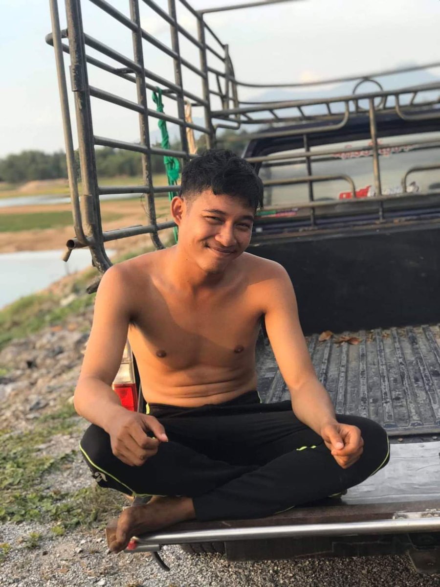 SuthiChl's tweet photo. กดใจมาเดี๋ยวทักไป😁❤️#เหงา #หาเพื่อนคุย #จันทบุรี https://t.co/43UT6P3fBO