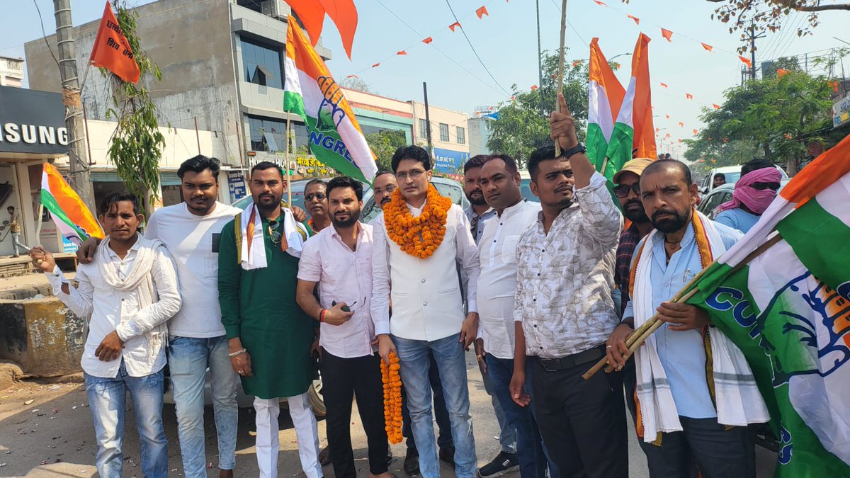 छत्तीसगढ़ के मुंगेली जिले में जिलाध्यक्ष नौशाद खान जी समेत समस्त पदाधिकारियों ने स्वागत किया।   @alokpandeykkc

<a href="/kkc_india/">KKC INDIA</a> @kkc_cg <a href="/INCIndia/">Congress</a> <a href="/INCChhattisgarh/">INC Chhattisgarh</a> <a href="/Dr_Uditraj/">Dr. Udit Raj</a>