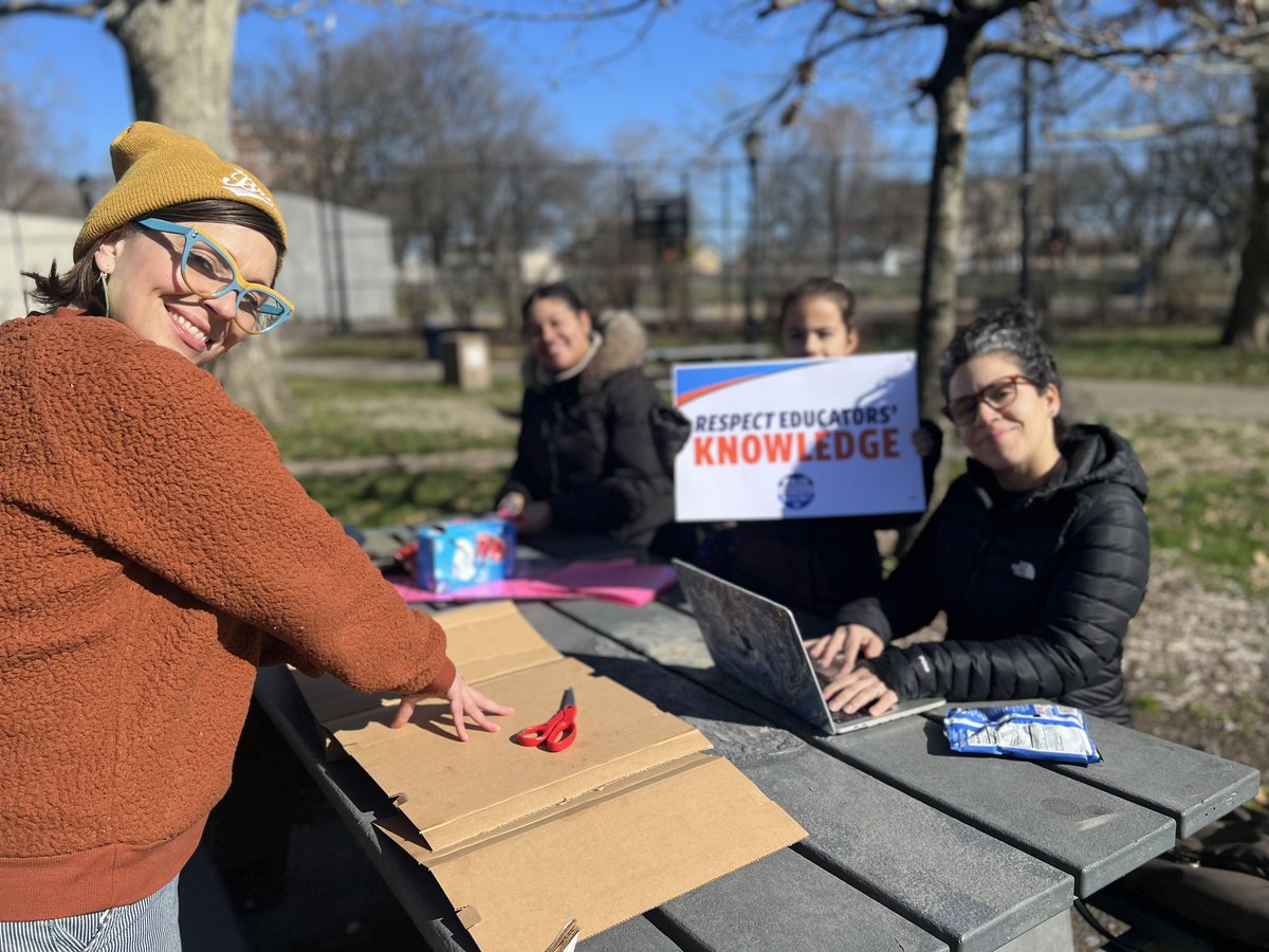 UFT Grade-In with Samara Community School District 12! <a href="/UFT/">UFT</a> <a href="/BBOUFT/">BronxUFT</a> <a href="/SamaraCommunity/">Samara Community</a>