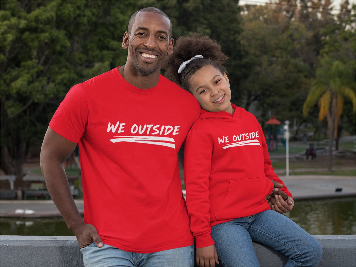 ChampagneCost tweet media