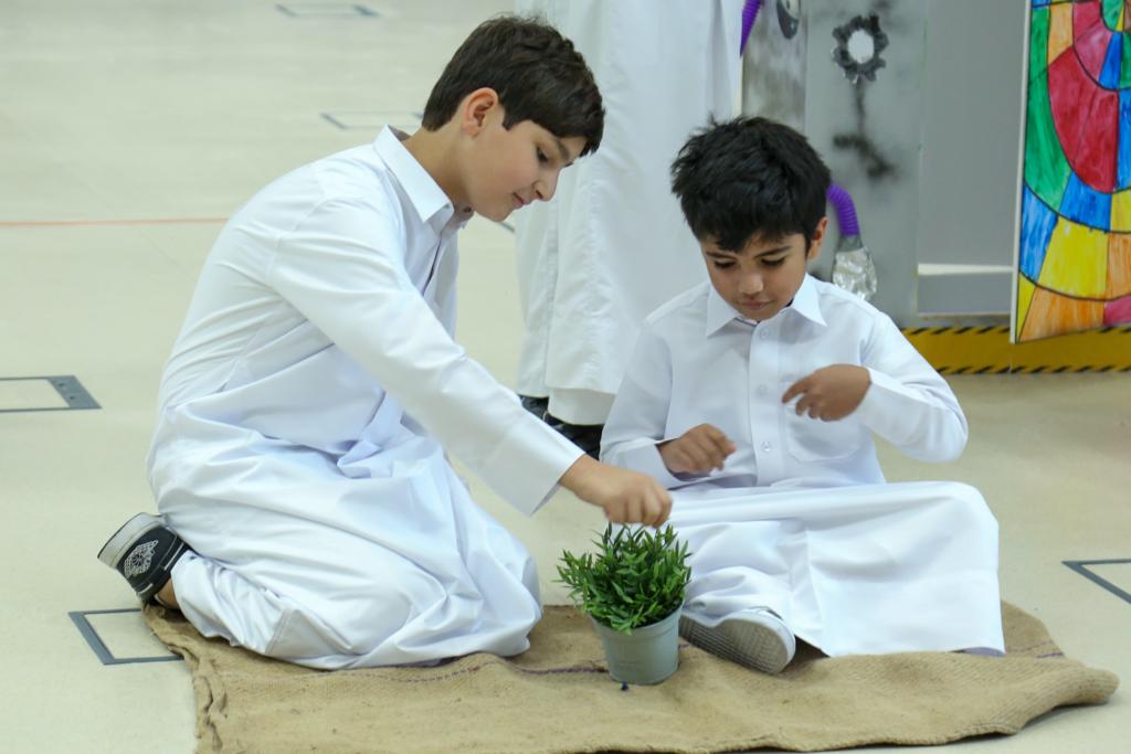 AlfWBF's tweet photo. Students are caught in action, unleashing their talents and creativity in finding solutions during their participation in destination imagination local tournament 2023.
#DestinationImagination #DiQatar https://t.co/qzpfjiZRcV