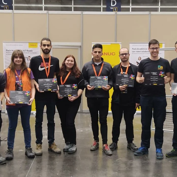 Los alumnos Carlos Pedrola y Hugo Peña de #cipfp #Faitanar han sido medalla de plata en los campeonatos #skillscv23 
Enhorabuena ! Muy buen trabajo !