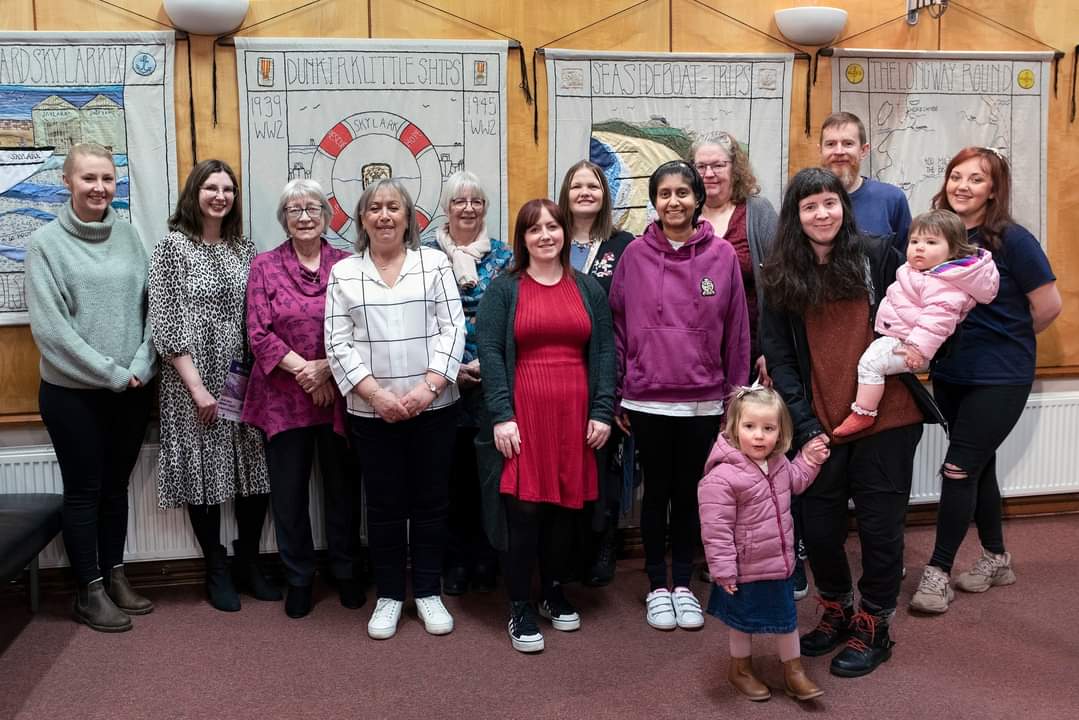 We launched our beautiful new 12 panel 'Skylark Tapestry' on Tues night, which tells some of our Dunkirk Little Ship's stories Funded by @scotgov Community Mental Health & Wellbeing Fund, made by a wonderful group of West Dunbartonshire folk, led by artist Suzanne @MagpieMaison