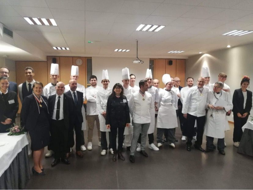 Lycée Anne-Sophie PIC tweet media