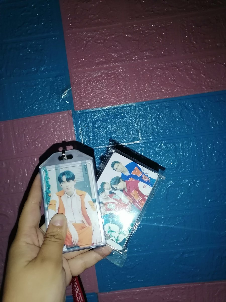 ms_dedios's tweet photo. hi mga beh @1stoneOfficial dahil tapos na yung exam at kayo yung isa sa mga naging inspirations ko i think i deserve this photocards naman dba? and i think may mapapapirmahan na ko sa mga events nyo soon ackkk labyu perswan miss ko na kayo @1stoneOfficial @FirstOne_Enter #1stOne https://t.co/MzkEmzDV8N