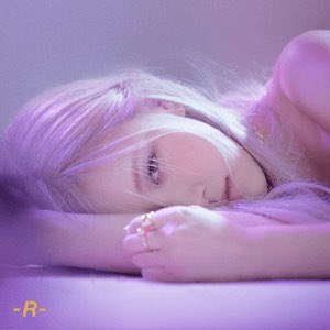 BBU_BLACKPINK's tweet photo. Highest 1st Day Sales by a Female Soloist on Hanteo:

#1 #JISOO ME — 852,873 *still counting*
#2 #LISA LALISA — 330,129
#3 #ROSÉ -R- — 282,674

#JISOO_Blooming_With_ME
#꽃처럼_피어난_지수_솔로 #JISOO #ME #FLOWER @BLACKPINK https://t.co/4NHW35E7Np