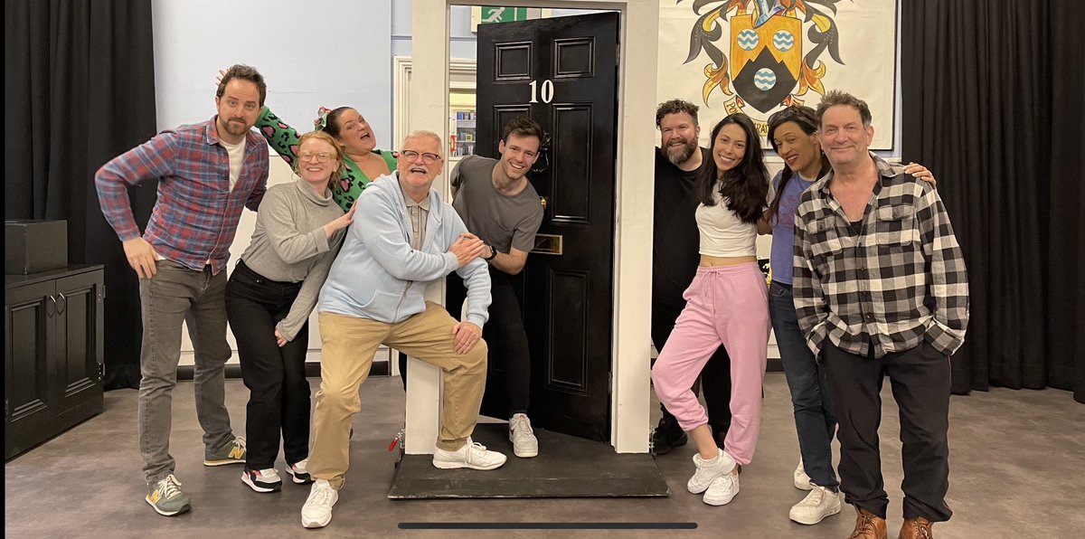 MartinJohnston7's tweet photo. The cast of @TonyRockOpera by @HarryHill and #SteveBrown in rehearsals. Directed by #PeterRowe with choreography by @FrancescaJaynes The show opens @lsqtheatre on 15th April and plays till 21st May ahead of a UK wide tour. https://t.co/h7szNFgtaq