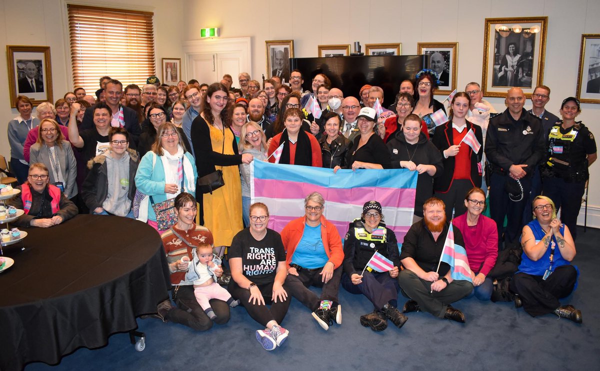 Happy Transgender Day of Visibility!  🏳️‍⚧️

What a terrific demonstration of support here today Ballarat Council for our flag raising event. 

HUGE show of solidarity/support to counter discrimination &amp;bigotry 🏳️‍⚧️

ballarat.vic.gov.au/news/city-ball…

#TransRightsAreHumanRights 
#beseen #TDOV