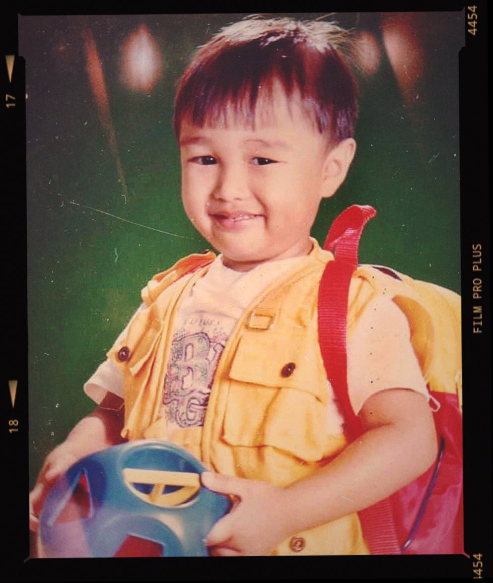 mykcon's tweet photo. #Kalmado lang as a kiddo. π¦π» #BangsIsLife
π https://t.co/eP6CLoemFU https://t.co/eCvN8nF2kP