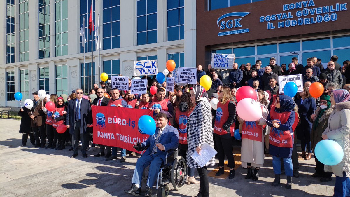 Sgk burada haklarımız nerede #SGKisbirakiyor