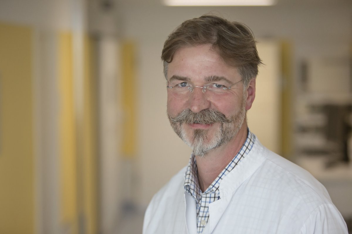 Urologie ist Universitätsklinik: Univ.-Prof. Dr. Karl-Dietrich Sievert hat den Ruf der #Universität #Bielefeld auf die Professur für #Urologie im Februar 2023 angenommen. klinikum-lippe.de/urologie-unive… #teamklinikumlippe #ukowl #mitherzundhightech