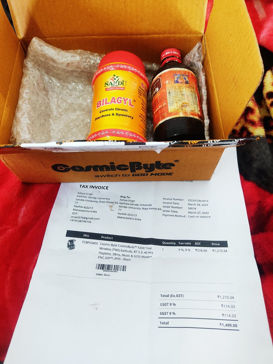 itxchi's tweet photo. @cosmicbyteindia 
I ordered  cosmobuds x200 on 27th march and on 31st march they delivered it.But the item was not there in the box, they delivered two bottles of some rubbish medicines. I've the evidence that i didn't received the exact package. Do something. 
#cosmicbyte
#SCAM https://t.co/Yo3ZoxuuIE