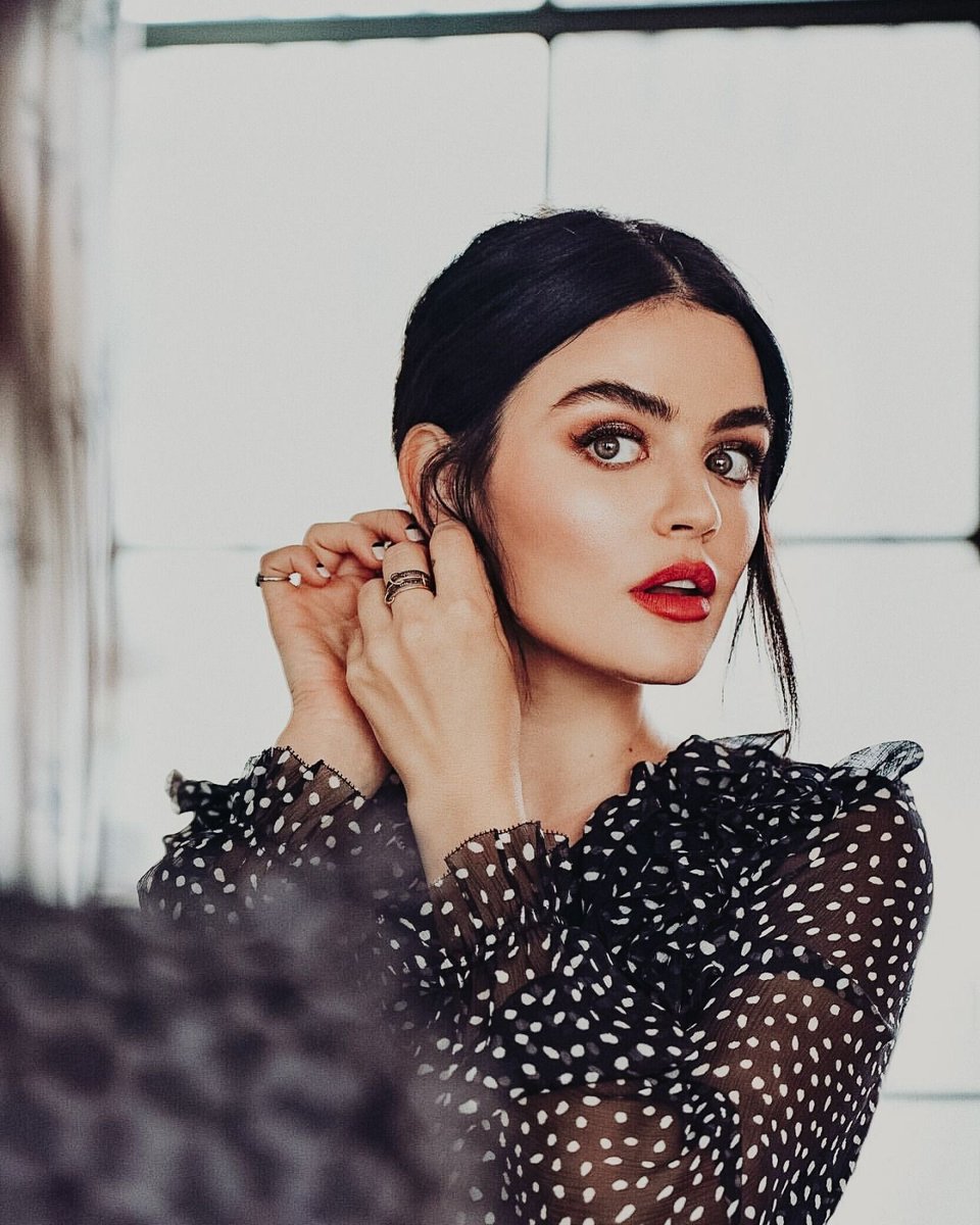 🇺🇸 Actress - Lucy Hale (2019) 💄 Outstanding! 👍 Celeb Crushes 95K ...