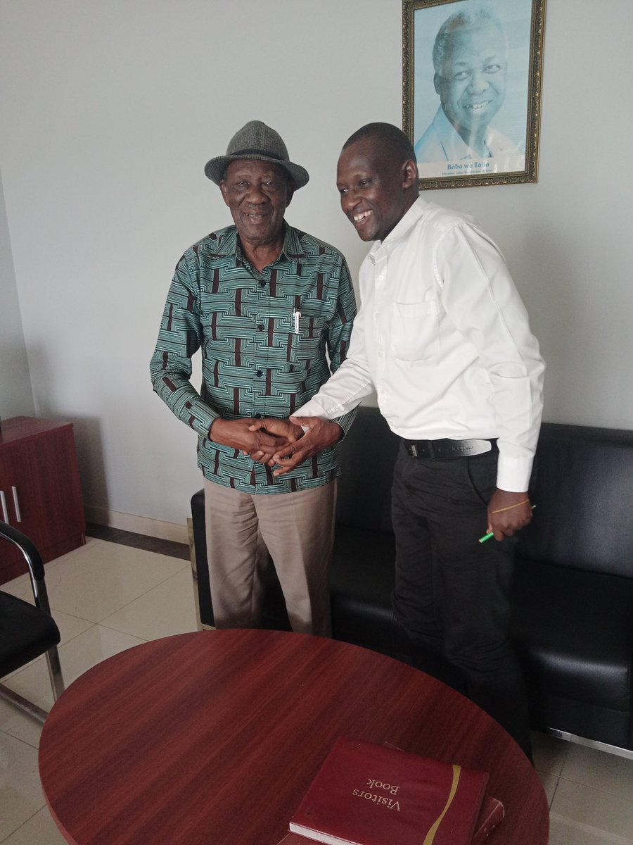 d_agom's tweet photo. Great and Alive Moments with Legendary Mzee Butiku Joseph . He's the Executive Director Mwalimu Julius Nyerere Foundation...His love for Africa, East Africa, Patriotism, Youths and Social Economic transformation will Wow you... https://t.co/I2SVVNkX43