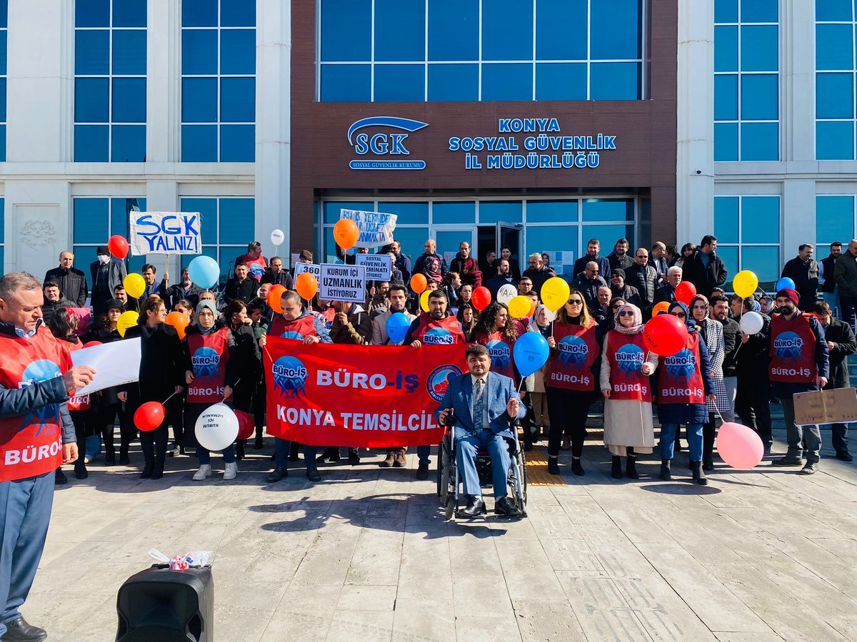 Uzmanlık tazminat, ikramiye tıpkı patlattığımız balonlar gibi bir KHK ile elimizden alındı.
#SGKisbirakiyor