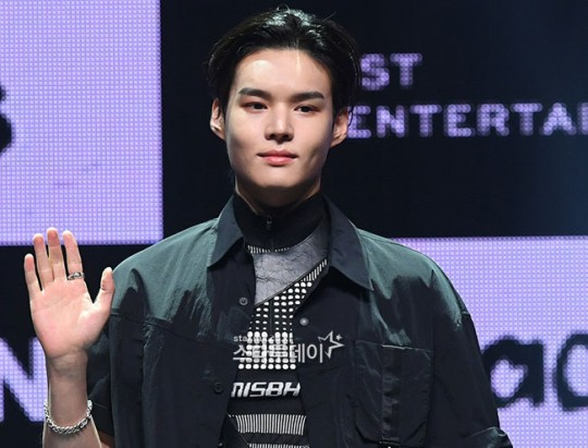 tang__kira's tweet photo. Lim Sejun (Victon) akan melaksanakan wajib militer pada 13 Juni 2023.

IST Entertainment mengumumkan bahwa bahwa Lim Sejun akan wamil sebagai tentara aktif.

https://t.co/y9cfLZAPWu https://t.co/DUem25bo5S
