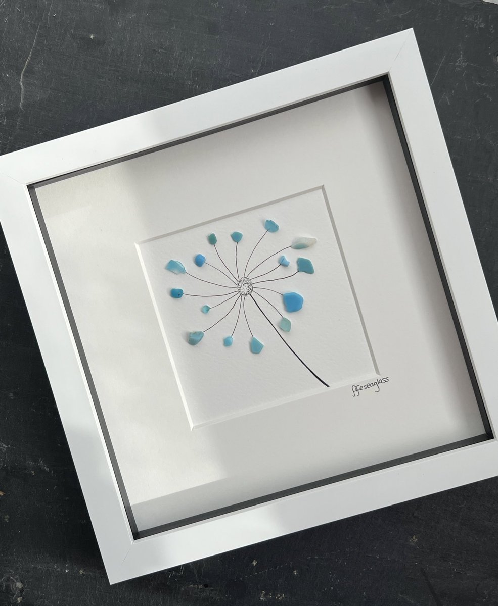 fifeseaglass's tweet photo. Using sea glass and small pieces of sea pottery and plastic rubbish I have collected from the beaches to create something beautiful.

#upcycling #beachclean #uniqueart #earlybiz #SmallBiz https://t.co/HHhCN4nIue