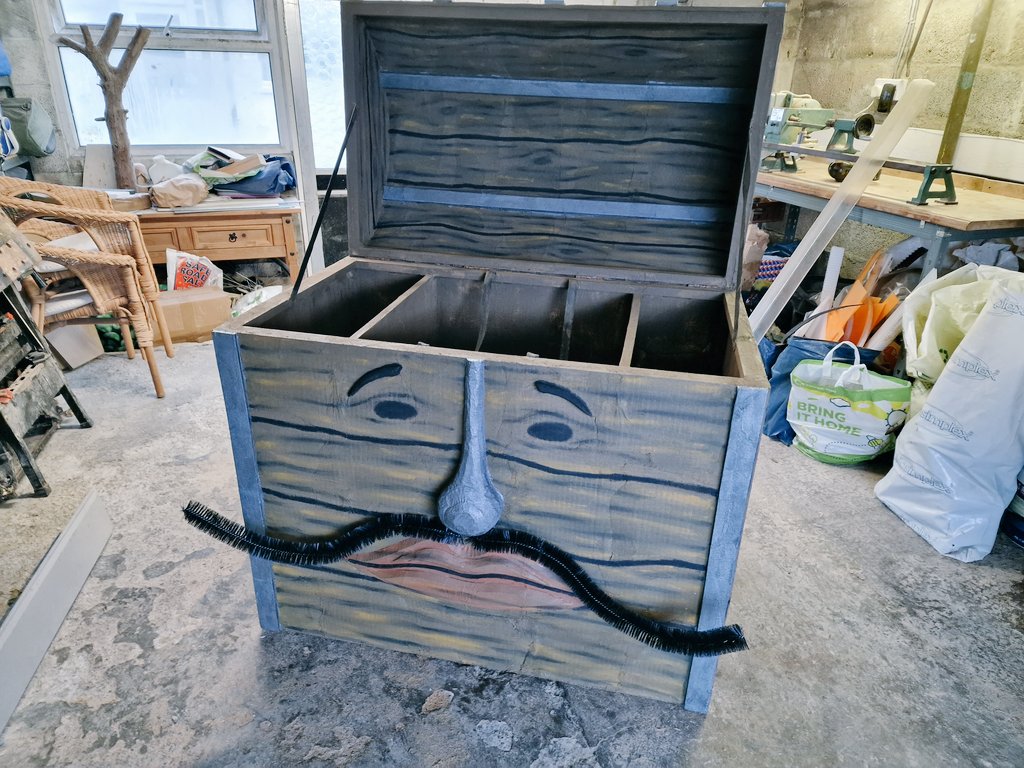 We are so excited to introduce our new giant sized Trunk. He's amazing. Trunk will be on stage at the swansea Grand on April 19th with our collaboration with <a href="/SwanseaMusic1/">SwanseaMusic</a> <a href="/UWTSD/">University of Wales Trinity Saint David</a>