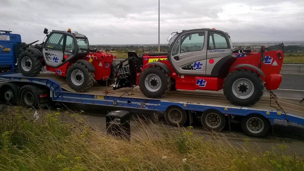 HEashford's tweet photo. Lots of new machines coming in now for any requirements call 01233 639831 #komatsu #manitou #readyforhire #planthire https://t.co/fYoozea6rf