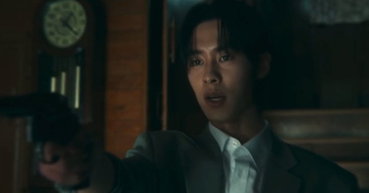 kdrama_menfess's tweet photo. Lee jaewook cameo di netflix original movie "kill bok soon"
•kdm•
https://t.co/EVuOesK0Fb
