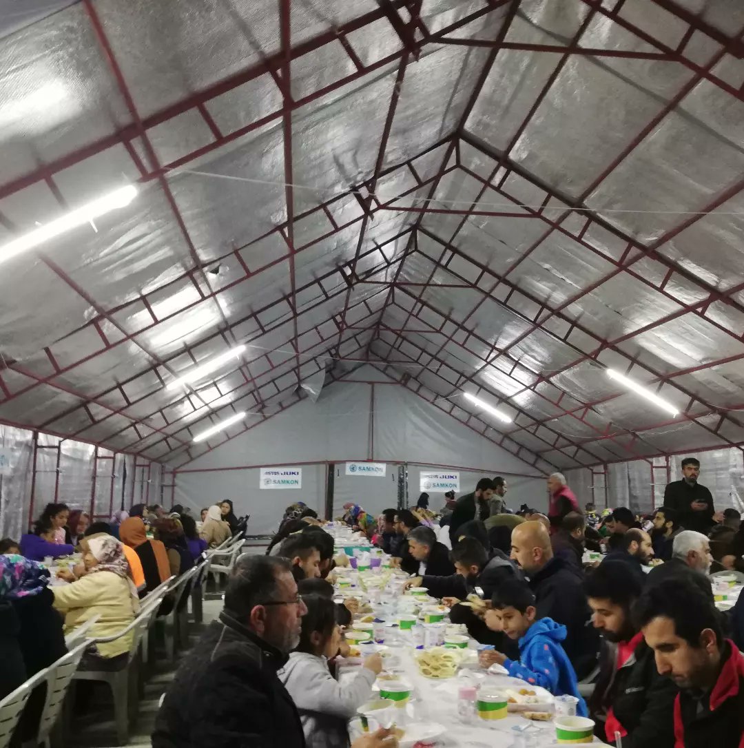 Burhan_guney55's tweet photo. #Adıyaman Samsun Konteyner Kentimizde Depremde hayatını kaybedenler ve mağdur olan tüm depremzedelerimiz için Mevlid-i Şerif okundu...🇹🇷
#samkon #samdef #sakodef
#havza #bekdiğinderneği https://t.co/fVhb3PbKkB