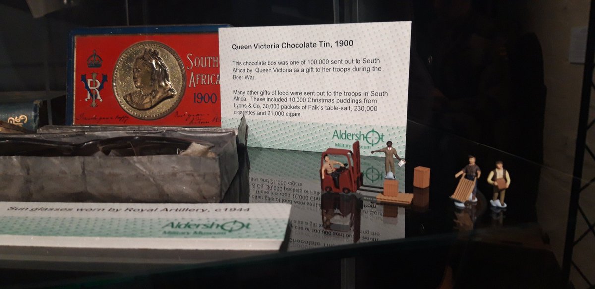 CatCooke3's tweet photo. Cohort 2 young people takeover the museum as part of #ICEHeritage project. Soo much fun spotting these modern scenes amongst the collections plus exhibitions  @HANTS_CAMHS @HeritageFundUK @AldershotMuseum
https://t.co/jrdiSLXjce https://t.co/5uy6uIEoPZ