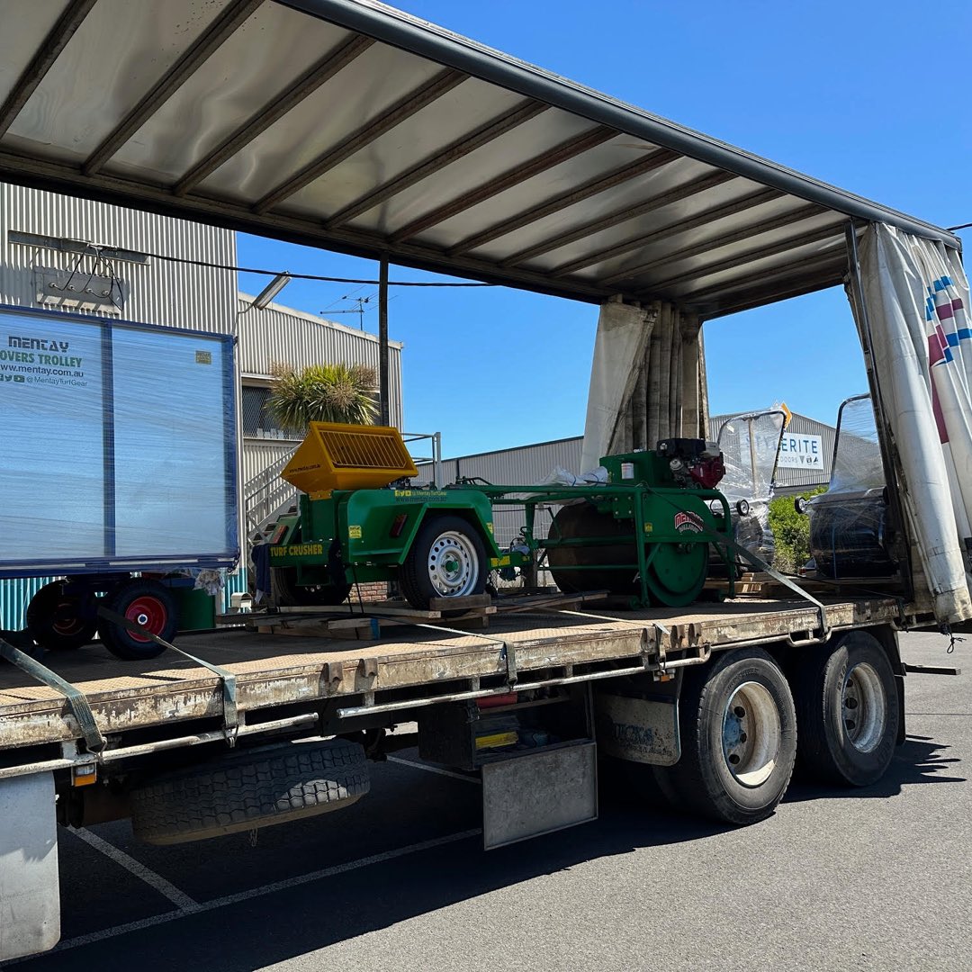 Our final delivery for the 2023-2023 season is here and is stacked! On board we have a Mentay Hydra Glide returning after a full service to Radford College in the ACT. A Mentay Turf Crusher heading to Windsor Royals Sports Club in QLD; and 2 Aqua Wizz’s heading to Wagga Wagga.