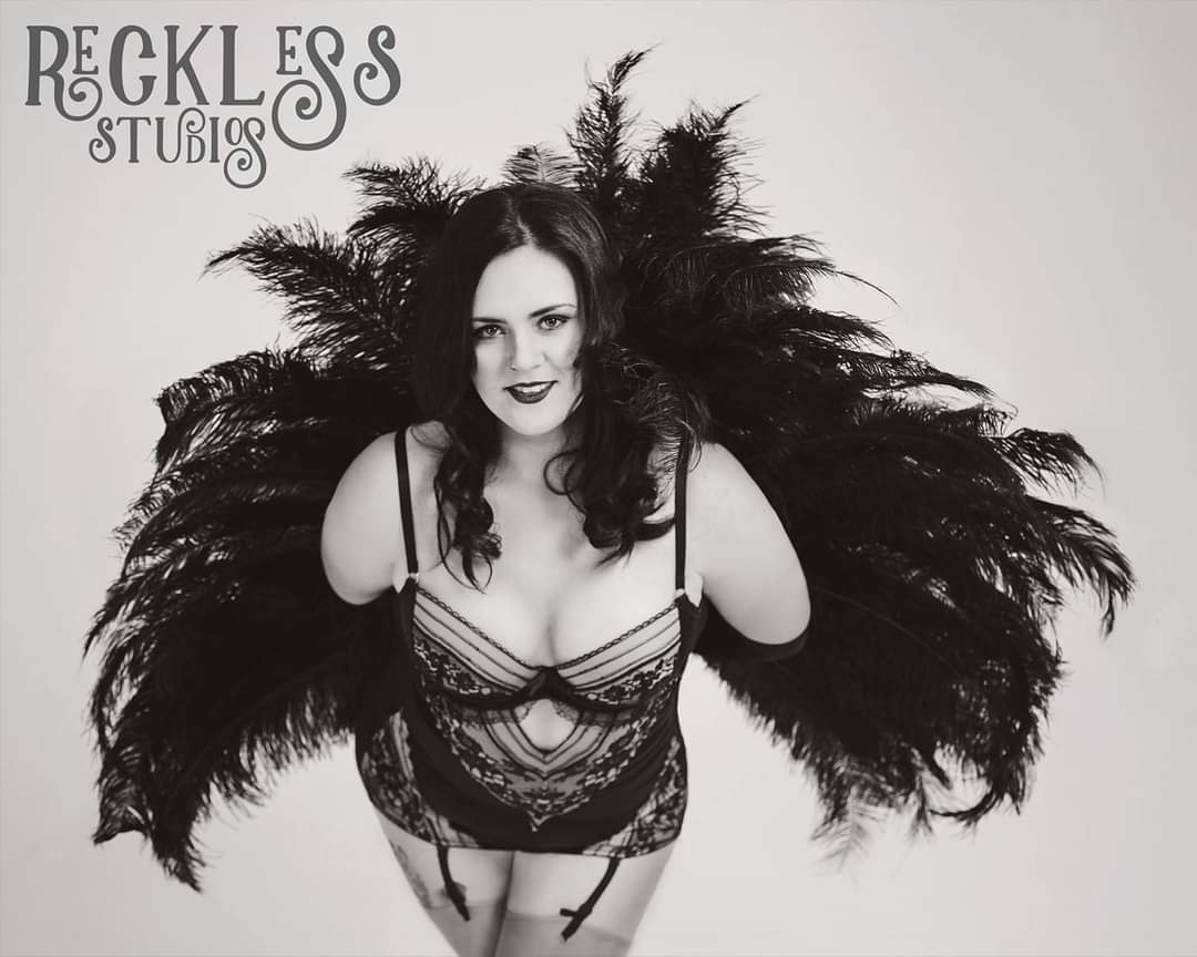 PaulPickford7's tweet image. Our recent #lifeclasses @SalfordMuseum have sold out and I&apos;m sure this one with Jade Stargaze will be popular too, book early to avoid disappointment!