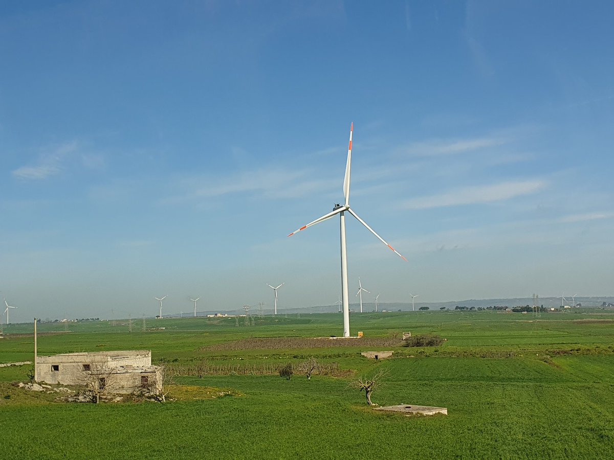 Italian wind turbine blades with stripes, but why?