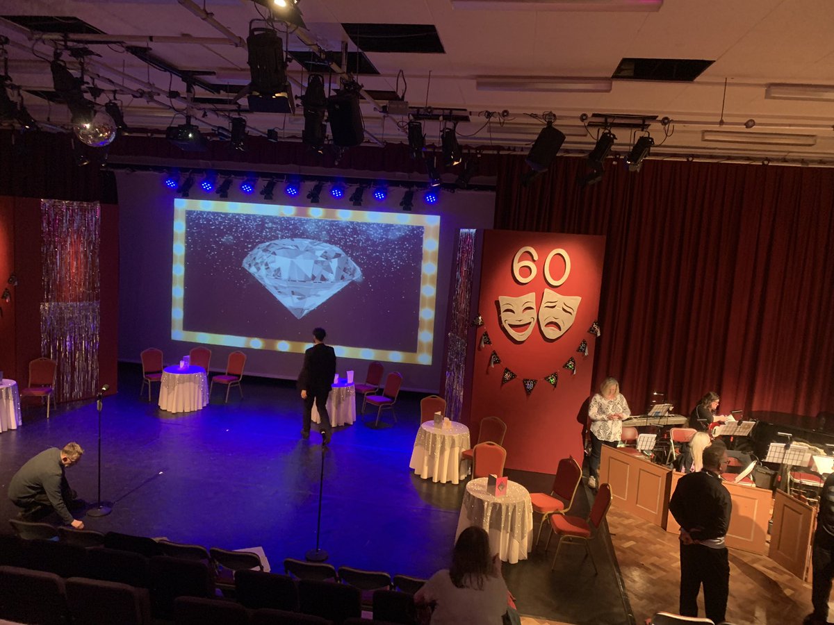 CAVEviolin's tweet photo. At dress rehearsals playing for Walsall Gilbert & Sullivan Society’s 60th Anniversary Show. Love playing in pit orchestras! 🎻
#violinplayer #musician #violin #violinist #gilbertandsullivan #showmusic #pitorchestra #livemusic https://t.co/EjuFkI3b8N