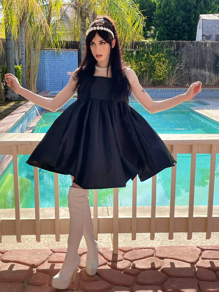 Slaughtered Vomit Doll tweet media