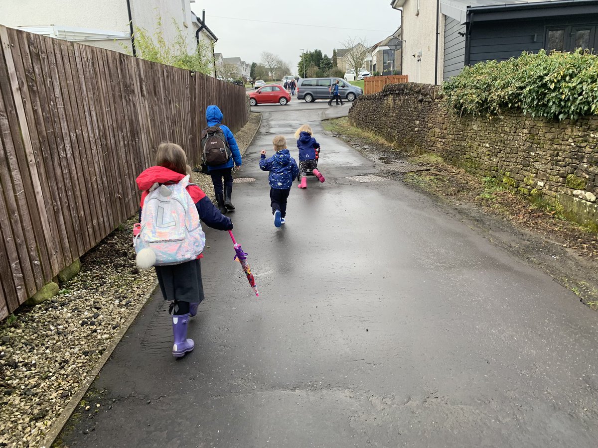 Walked to school and back all this week to support @Sustrans @DunblanePrimary #BigWalkAndWheel