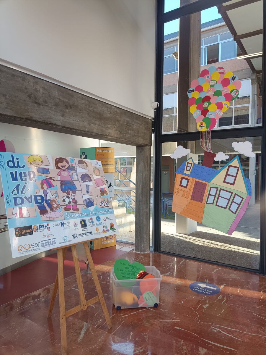 AstradeRMurcia's tweet photo. Asistimos a las VI Jornadas de Diversidad en Maristas Cartagena.
Hemos llevado a cabo diferentes charlas de concienciación del Autismo en la etapa de Infantil y Bachillerato.
Agradecemos la invitación para colaborar.👏🥰
#Astrade #Cartagena https://t.co/JhSk3E7V9s