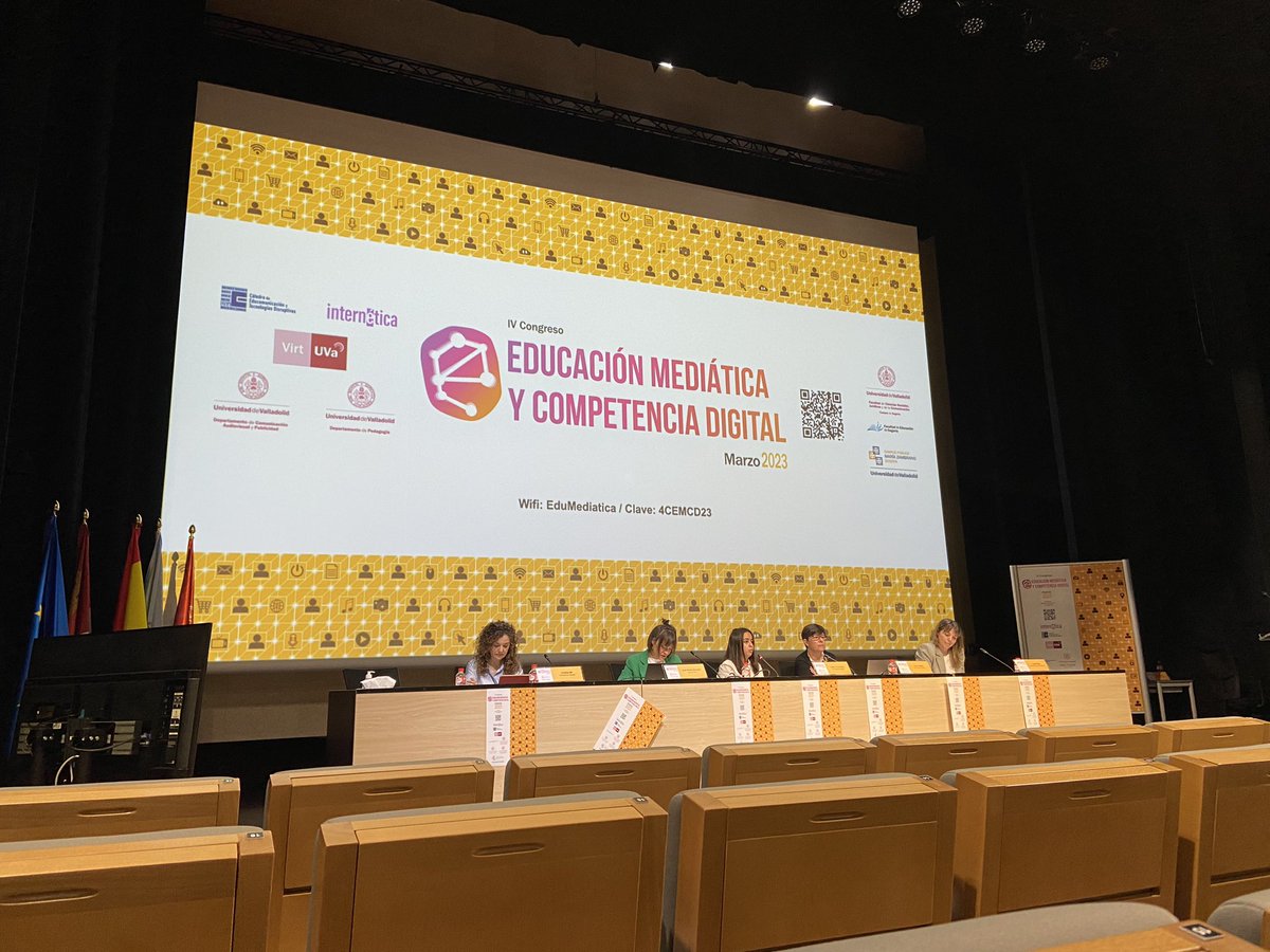 Mercedes #cineyeducación 🍏🎬 tweet media