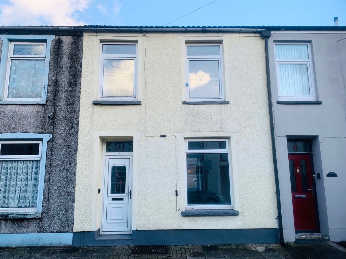 SOLD 🔑 IN ABERDARE 🏠 

Looking to sell? Get in touch for your FREE Valuation today! 

ow.ly/krnG50NwPVN