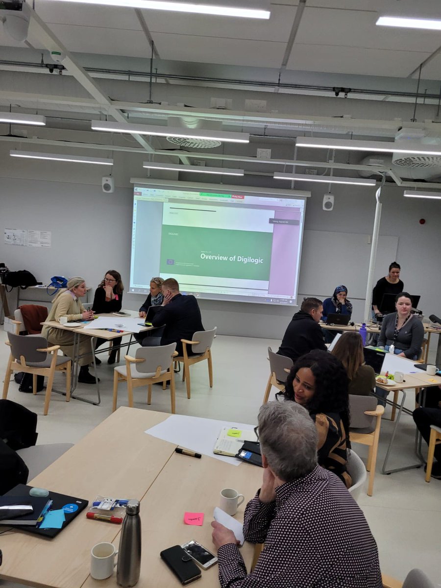 DIGILOGIC_EU's tweet photo. Our partner @vtt presenting @DIGILOGIC_EU today at the Workshop for Network Higher Education Platform for Global Sustainability organised by the at @AaltoUniversity  #EDUCase 
#EuAfrica #DigitalInnovationHubs @tudelftglobal https://t.co/I3rEWEwiVv