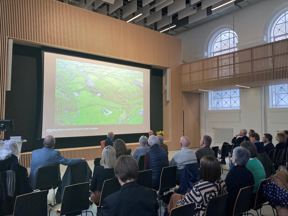 Uni of Wales Press (@uniwalespress) on Twitter photo A wonderful evening with <a href="/The_RSAW/">RSAW</a> at <a href="/WSofArchi/">Welsh School of Architecture</a> celebrating the publication of āFrank Lloyd Wright: The Architecture of Defianceā by Jonathan Adams!
Diolch yn fawr to M Wynn Thomas for interviewing, Gillian Clarke for the beautiful reading of āTaliesinā and to all who attended! A wonderful evening with <a href="/The_RSAW/">RSAW</a> at <a href="/WSofArchi/">Welsh School of Architecture</a> celebrating the publication of āFrank Lloyd Wright: The Architecture of Defianceā by Jonathan Adams!
Diolch yn fawr to M Wynn Thomas for interviewing, Gillian Clarke for the beautiful reading of āTaliesinā and to all who attended!