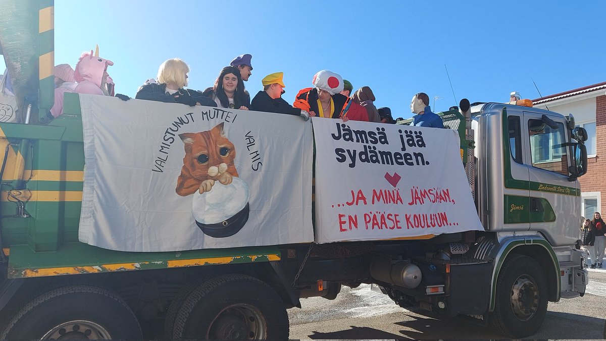 Abit matkalla tulevaisuuteen! #penkkarit