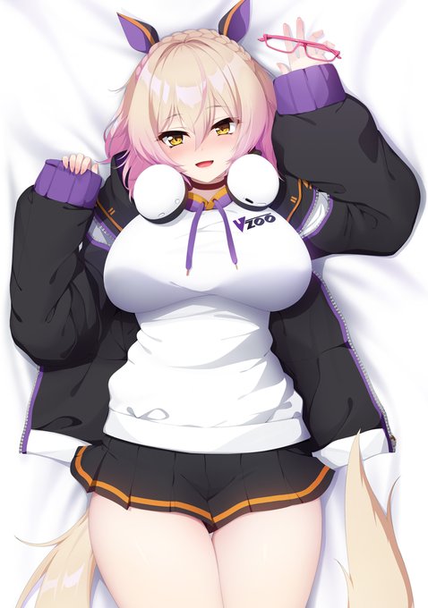 画面から出てきた推しVtuberとHな同棲生活～ケモ耳ゲーム配信者はダウナー系。～

DLsite
https://t.co/yLOyrKDXH3 